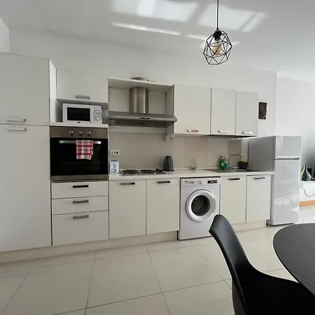 Beautiful Penthouse In Apartamento Sliema